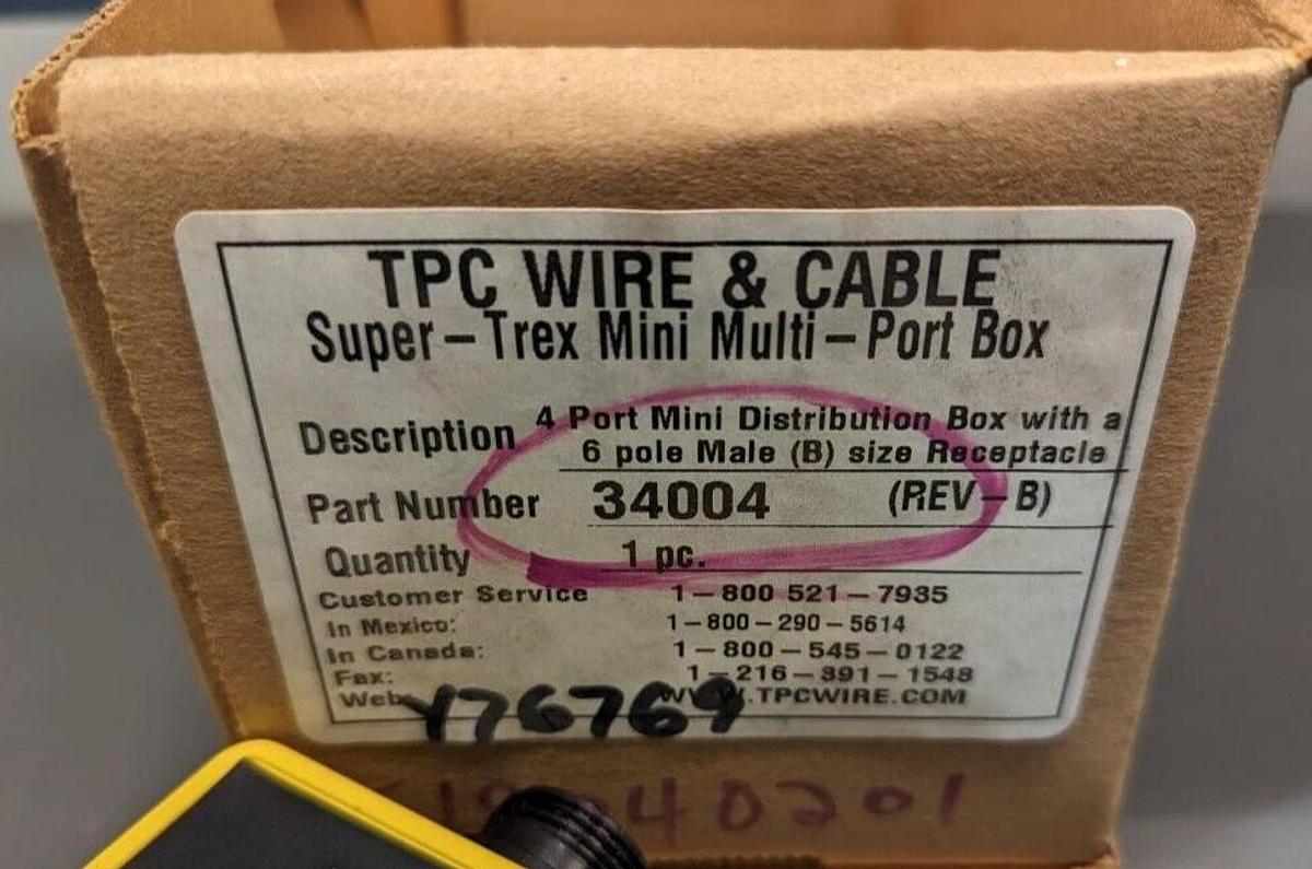 TPC Wire & Cable Super-Trex Mini Multi-Port Box #34004  NEW 4 port