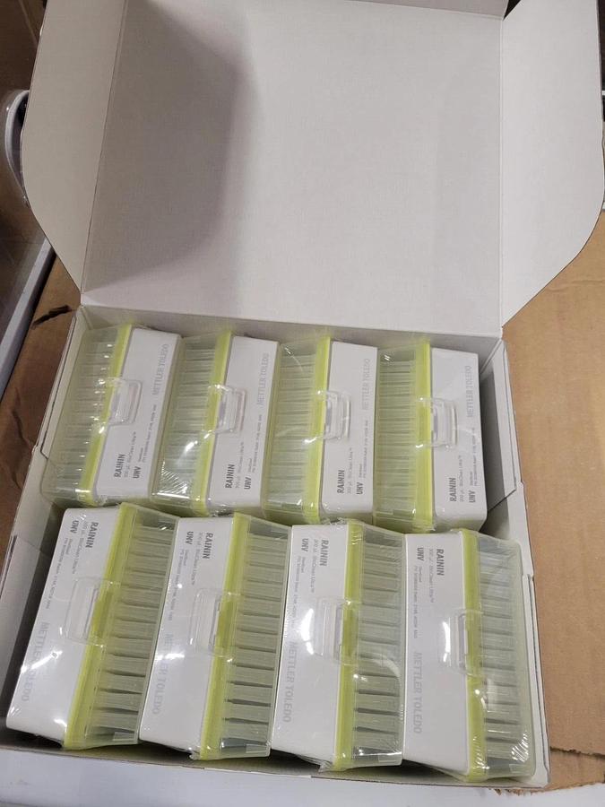 METTLER TOLEDO BIOCLEAN RAININ 300uL PIPETTE  768 TIPS  in 8 racks , 30389059