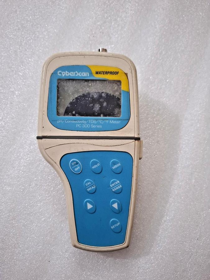 Used Scilog DC0807001005 Conductivity Monitor