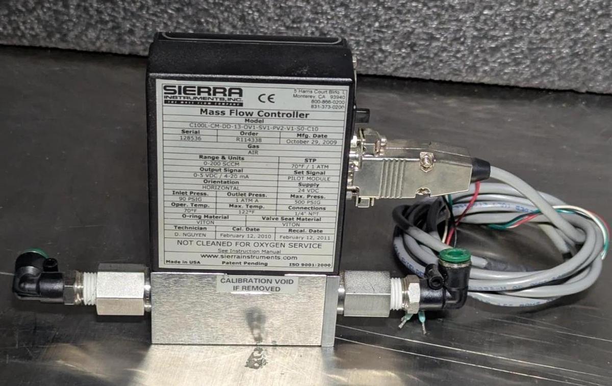 Used Sierra Smart-Trak2  C100L-CM-DD-13-OV1-SV1-PV2-V1-S0-C10 Mass Flow Controller