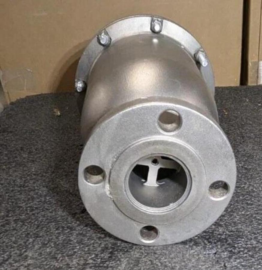 Used Blacoh Fluid Control 02420TF-AT, 316 SS  Stainless Steel Pulsation Dampener