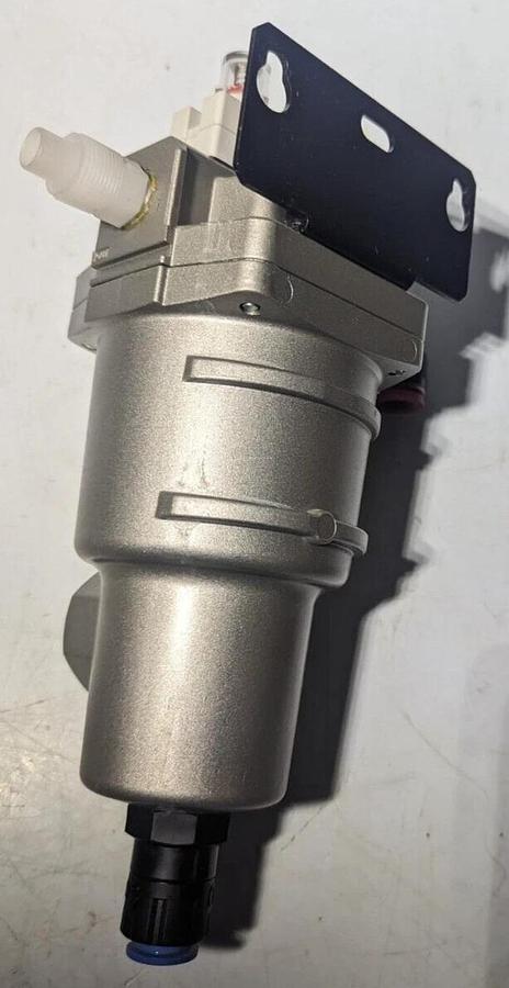 Used SMC  AMH250C-F02BD-T Water Separator