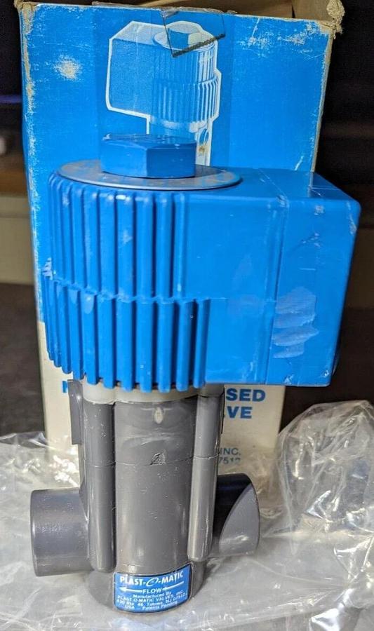 Plast-O-Matic True Blue  EASYMD2EP14W20-PV Solenoid  Valve pipe size 1/4"