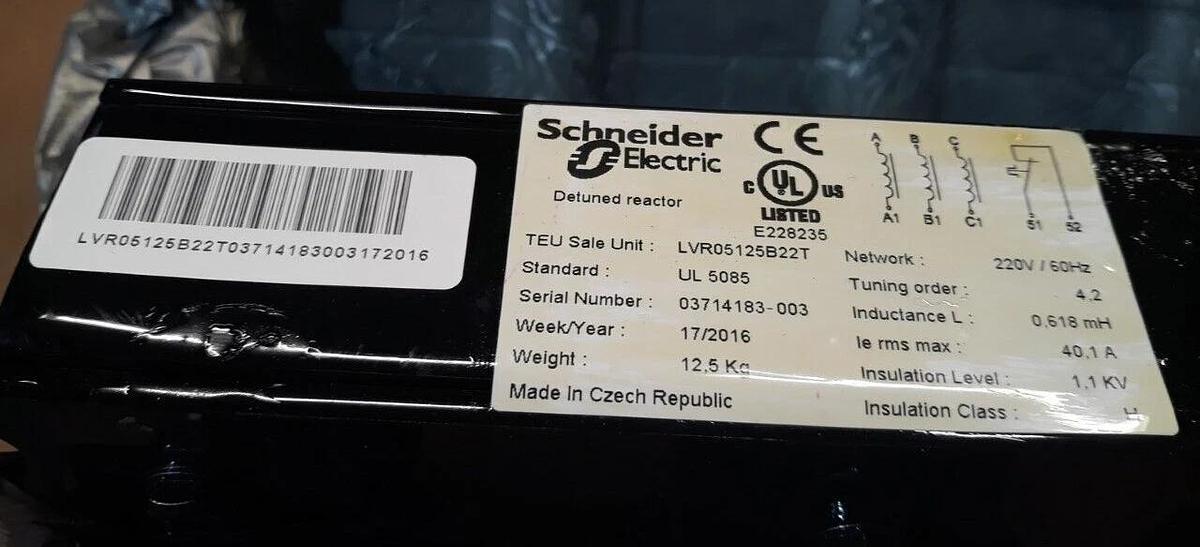 Used SCHNEIDER ELECTRIC  12.5kvar   REACTOR   LVR05125B22T