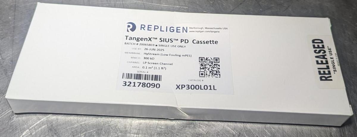 Repligen TangenX SIUS PD Cassette XP300L01L, 300 kD ,0.1m2 (1.1 ft2)