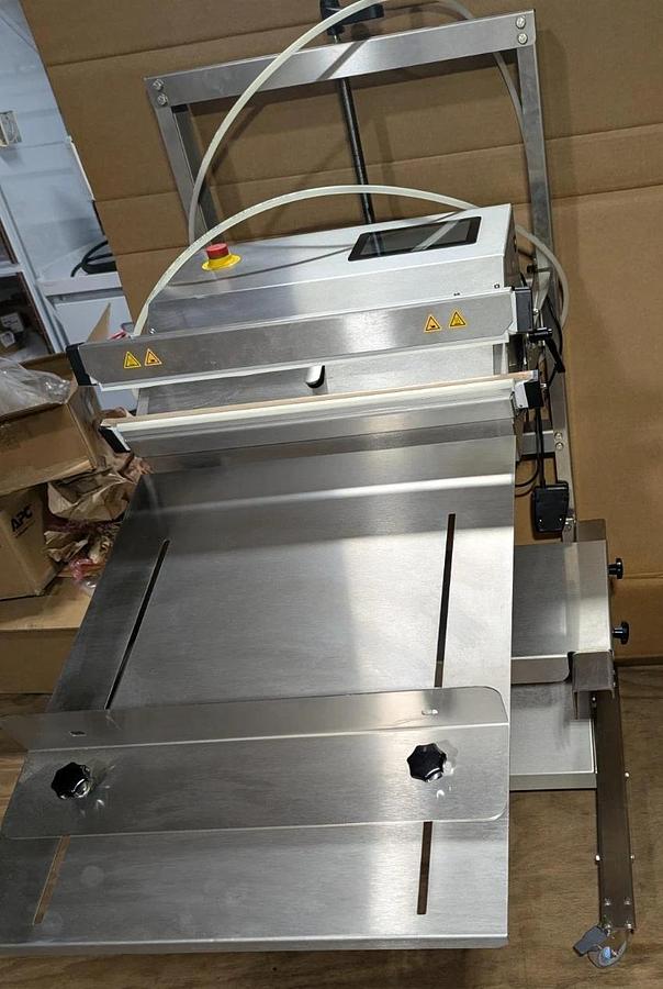 Used PAC Packaging Aids PVT Plus MED 20 Vacuum sealer