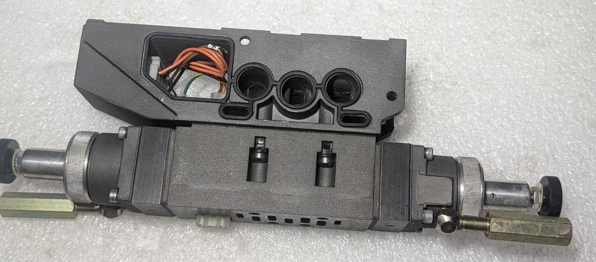 Numatics I12RC115JP19Z00  Sandwich Type Regulator Valve RM18029