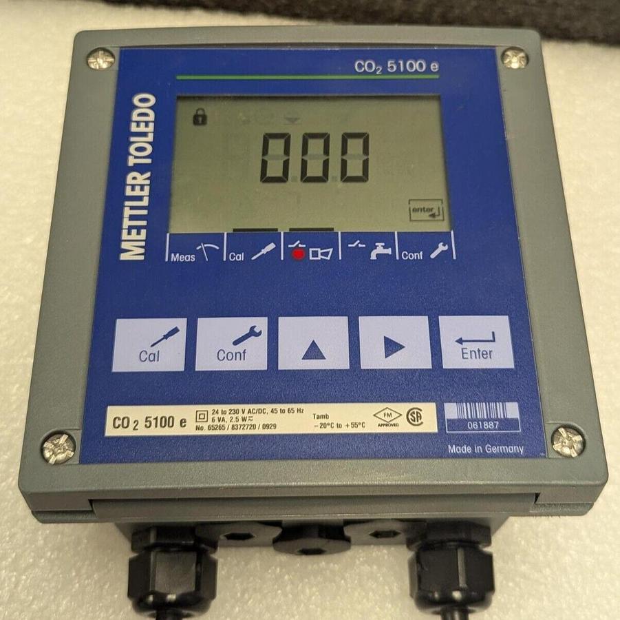 Used Mettler Toledo CO2 5100E  Transmitter 24-230V 061887