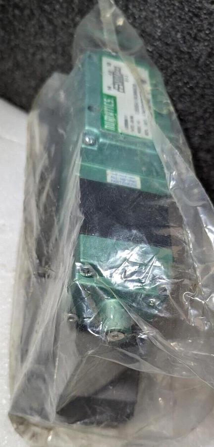Numatics  135SS415K000030 /134SS400K000030 Solenoid Valve