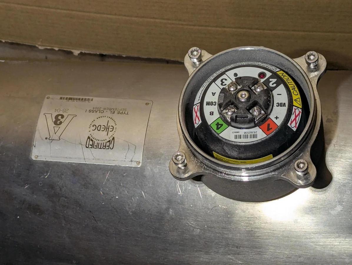 Used Micro Motion T150F624SCAAEZZZZ  Mass flow sensor 1 1/2"