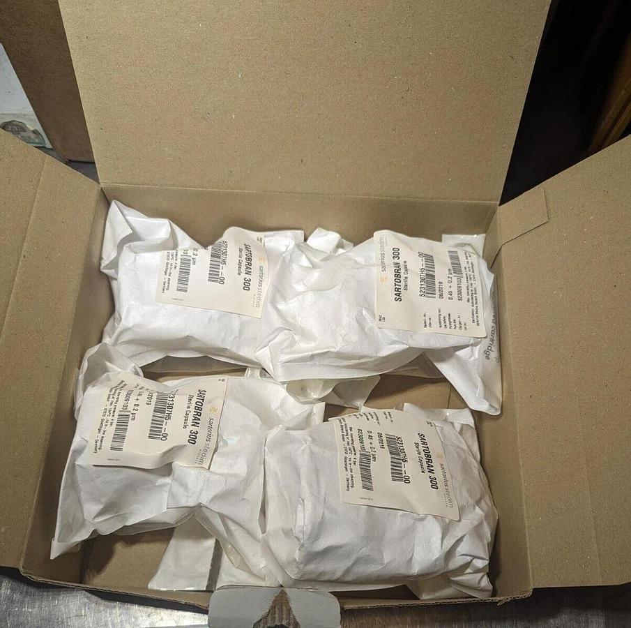 Sartorius 5231307H5--00--B Sartobran 300  Sterile Capsule 0.45 + 0.2µm (4 Caps)