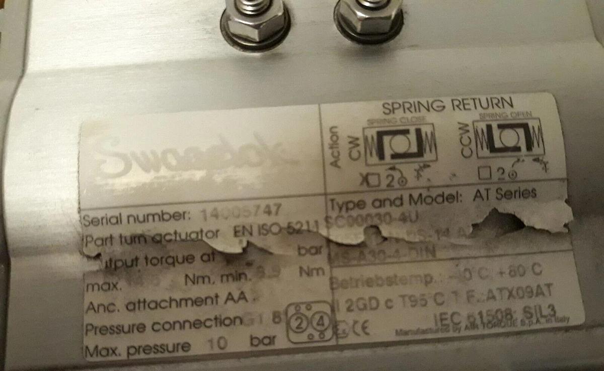 Used Swagelok  SC00030-4U ,MS-A30-4-DIN Rotary Actuator, 90°, Spring-Return