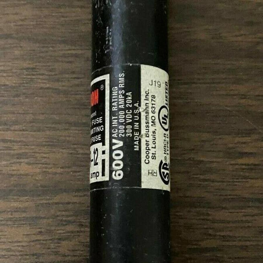 Used Fusetron Bussmann FRS-R-12 12 Amp 600V time delay fuse