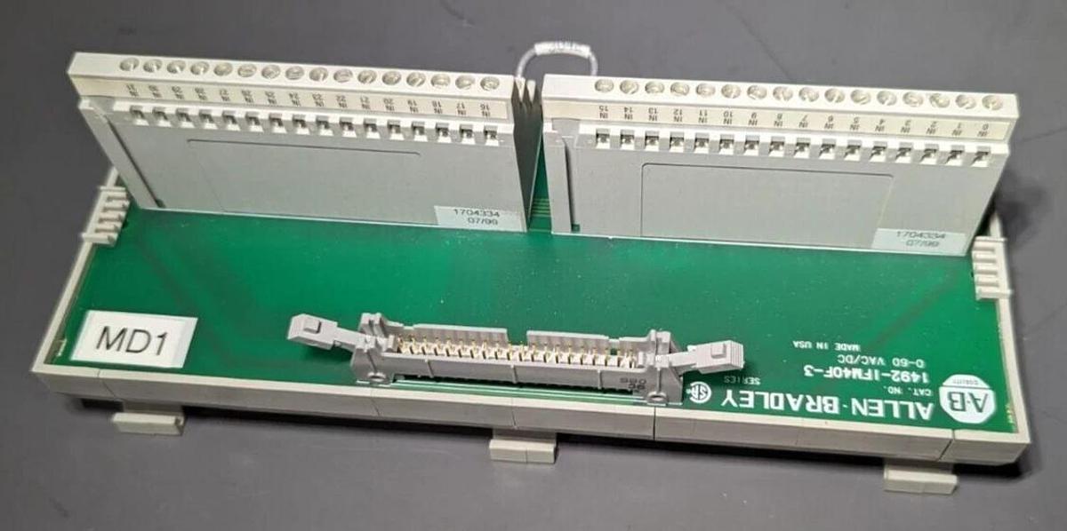 Used Allen Bradley 1492-IFM40F-3  serie A  Interface Module
