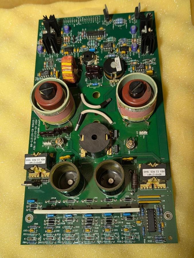 Varian Saturn 4000 Upper Manifold Analyzer  03-931270-01