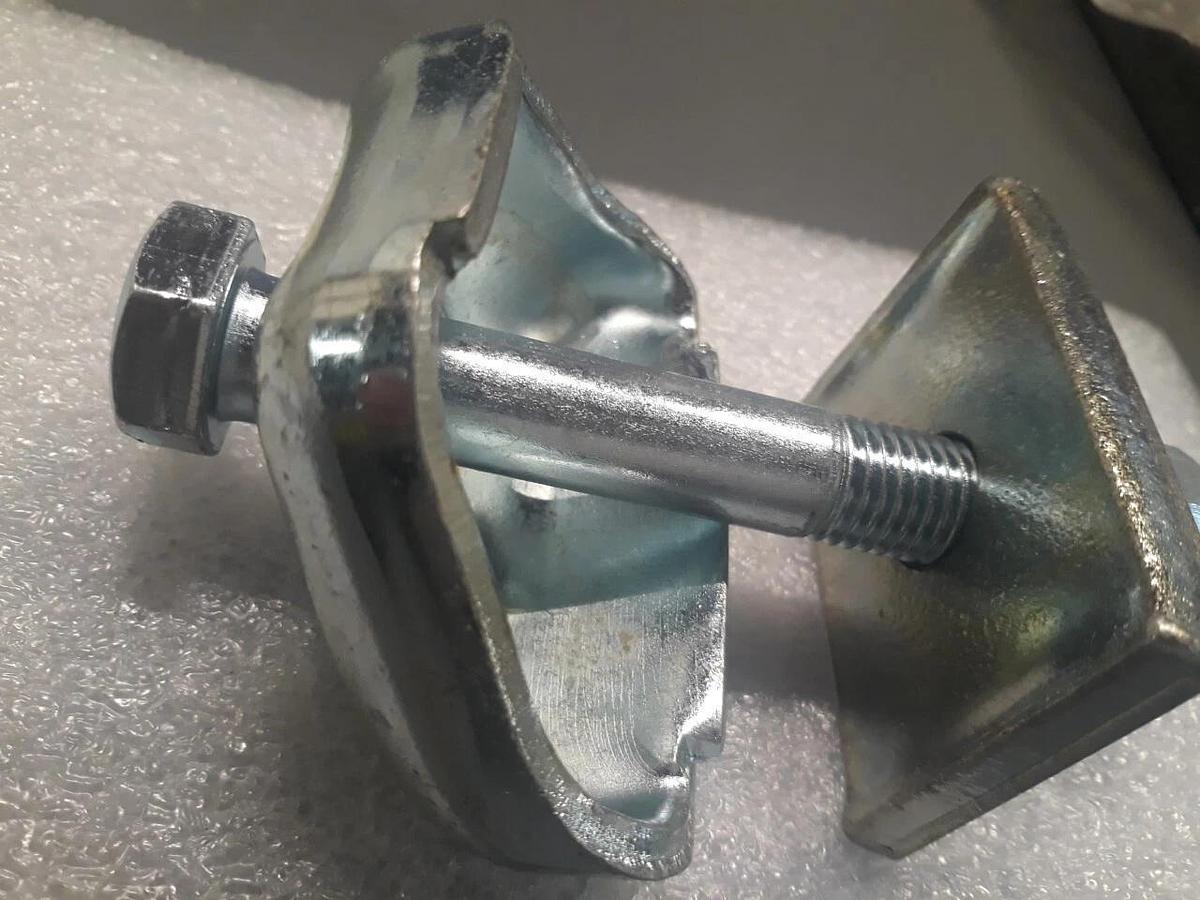 1, Lot of 2,Demag  Clamp 982-326-44