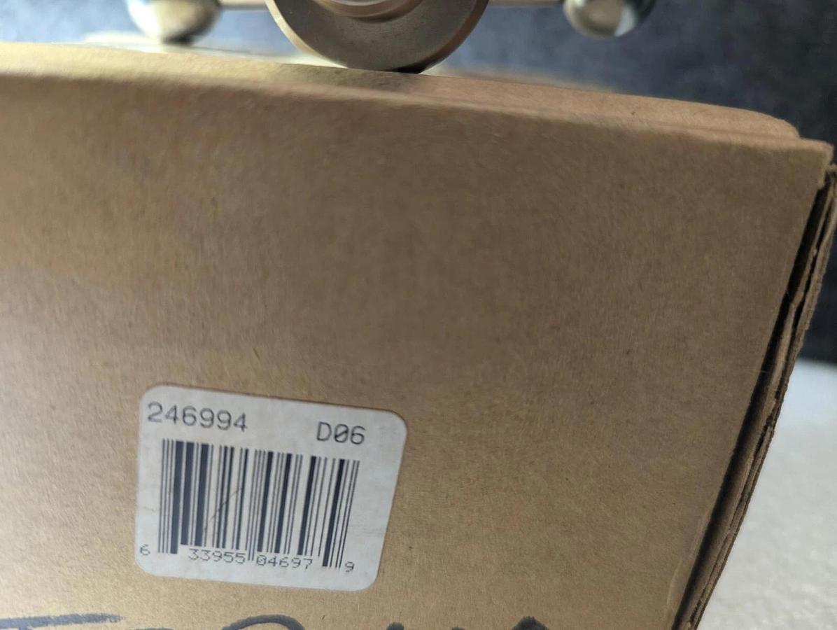 Graco 246994 Valve Pressure Bleed