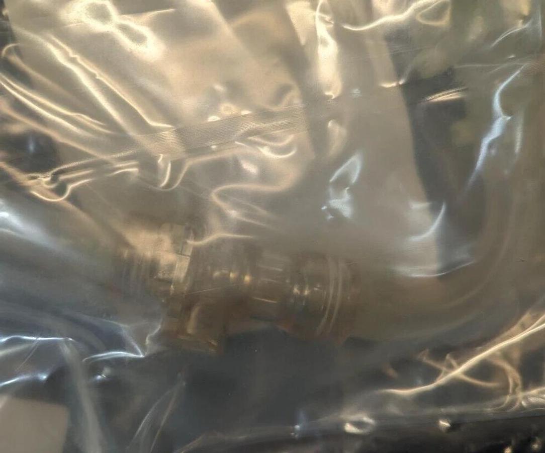 CPC® AseptiQuik G to MPC  Converter & Disconnector  SaniSure