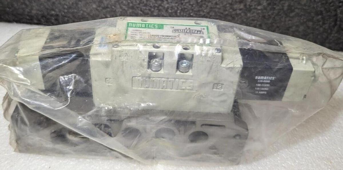 Numatics I24SS515K000030  Pnuematic Solenoid Valve