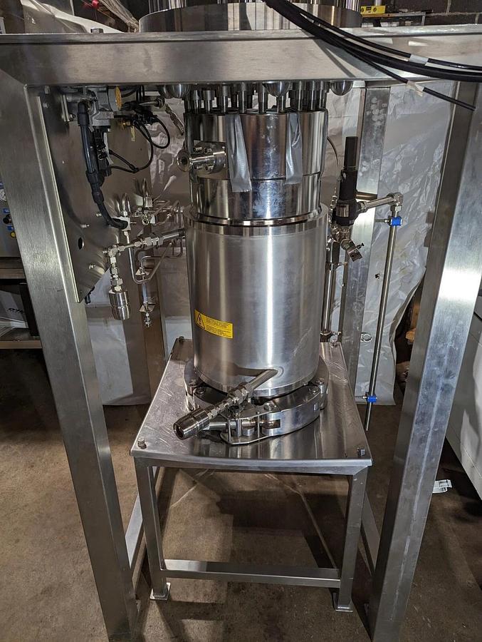 Used 2010 Novasep PROCHROM LC300 preparative HPLC column