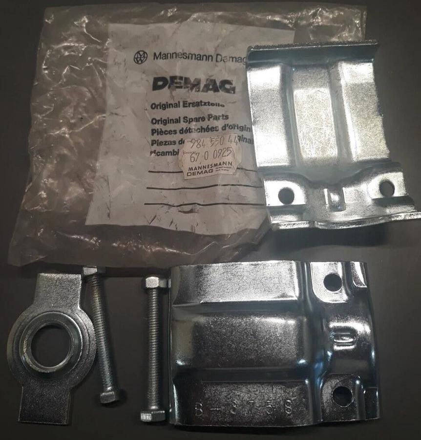 1, Lot of 2, Demag 98455044 Clamp