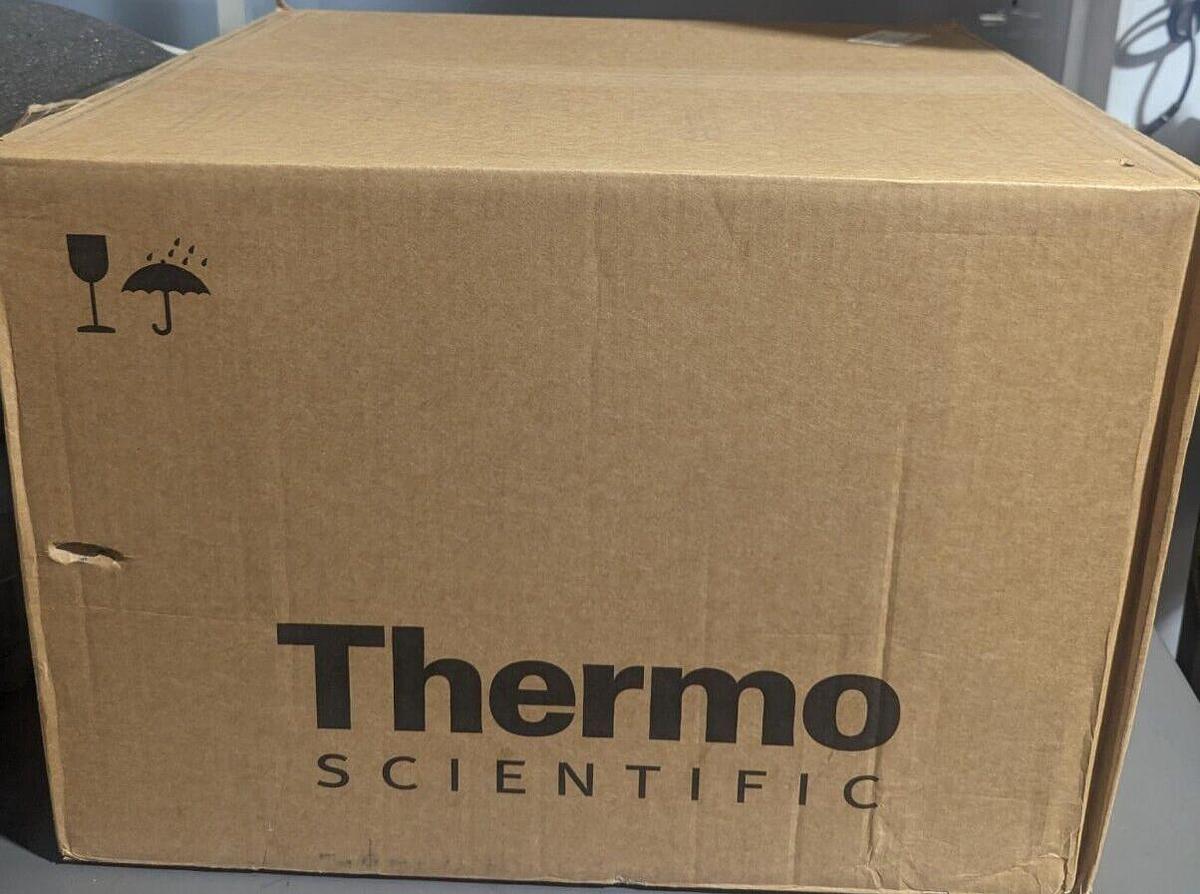 Used Thermo 140250 Cell Factory EasyFill  2 -Trays 1/bag  6/case  (Sealed Box)