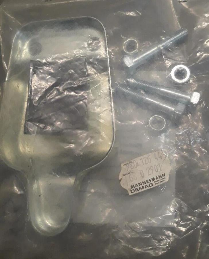 1 Lot of 2, Demag  980 126 44