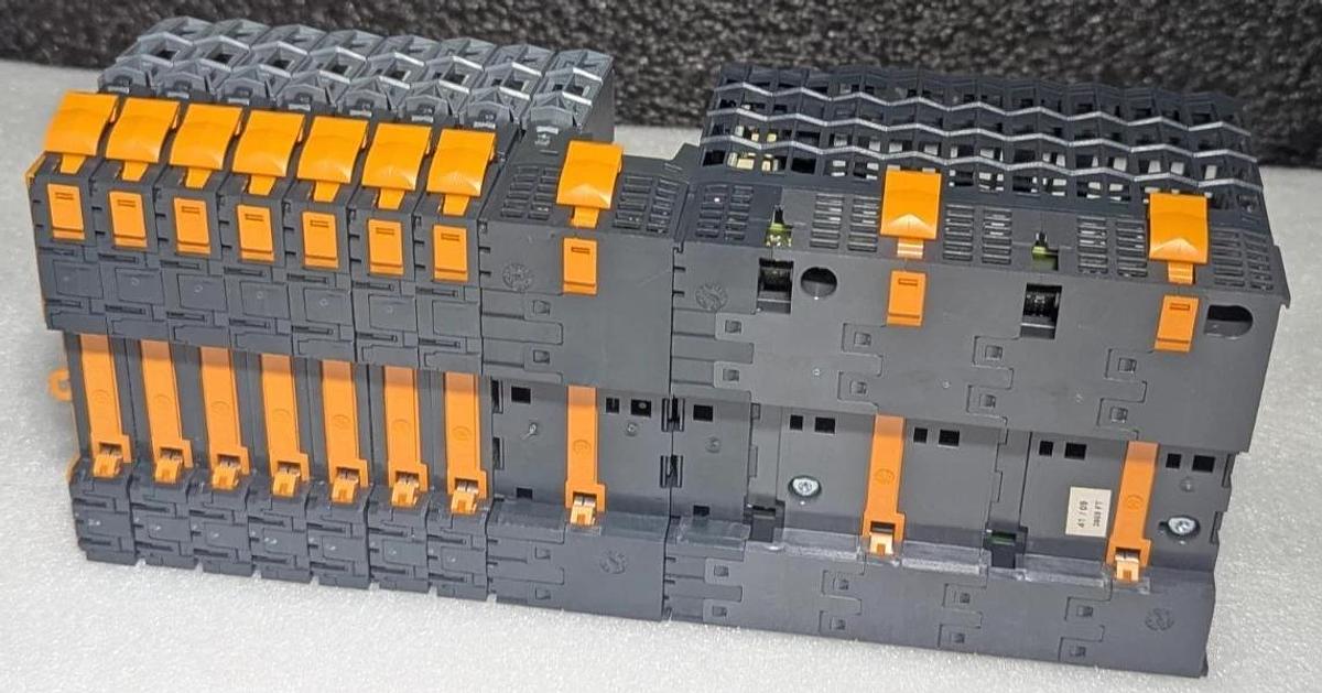 Used B&R  X20 CP 1483  PLC CPU Controller with (8) X20 CS 1030 Digital Input Modules