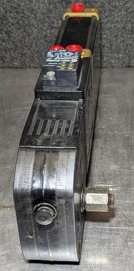 Norgren EC63D-A-1-0-0-R-105-23-0 Power Clamp