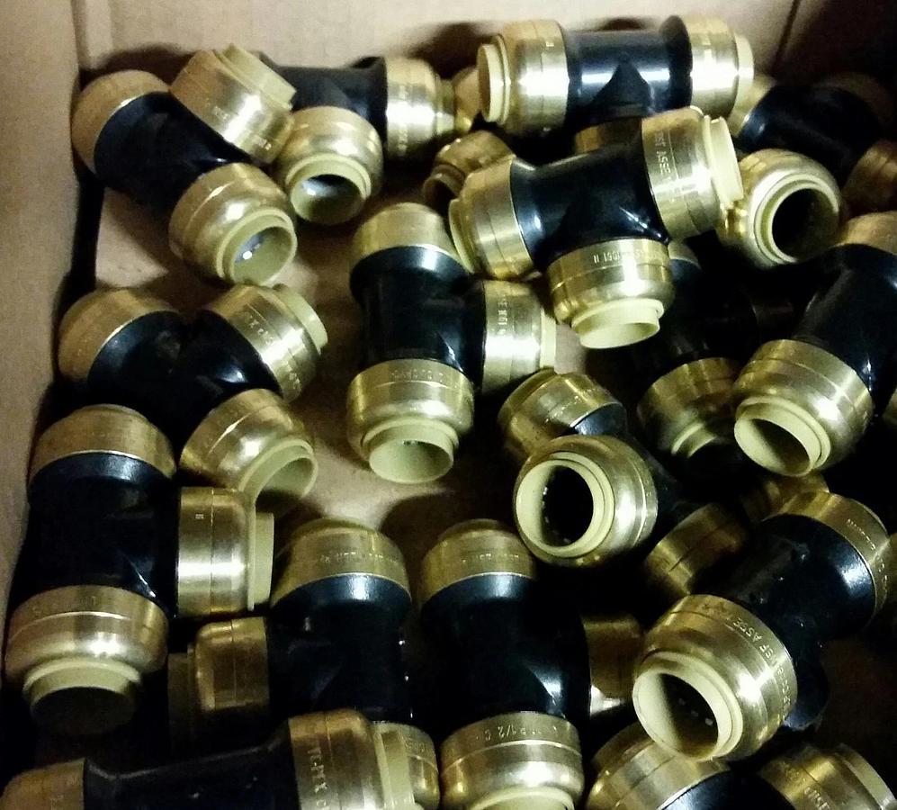 20 Unigrip Sharkbite PEX push to fit 1/2" plastic TEE 28401-0505