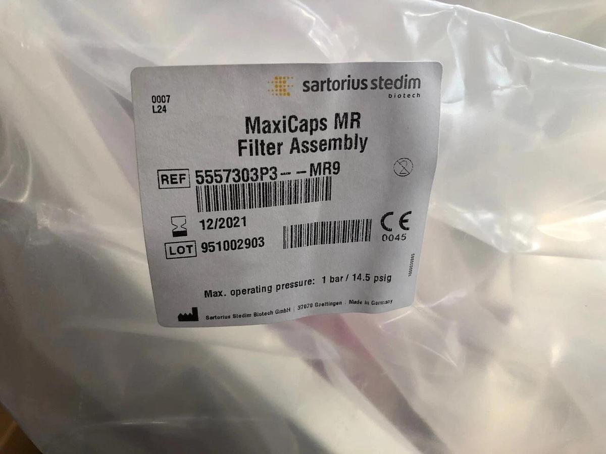 Used SARTORIUS STEDIM 5557303P3-MR9 MAXICAPS MR 9  SARTOPURE GF+ FILTER ASSEMBLY