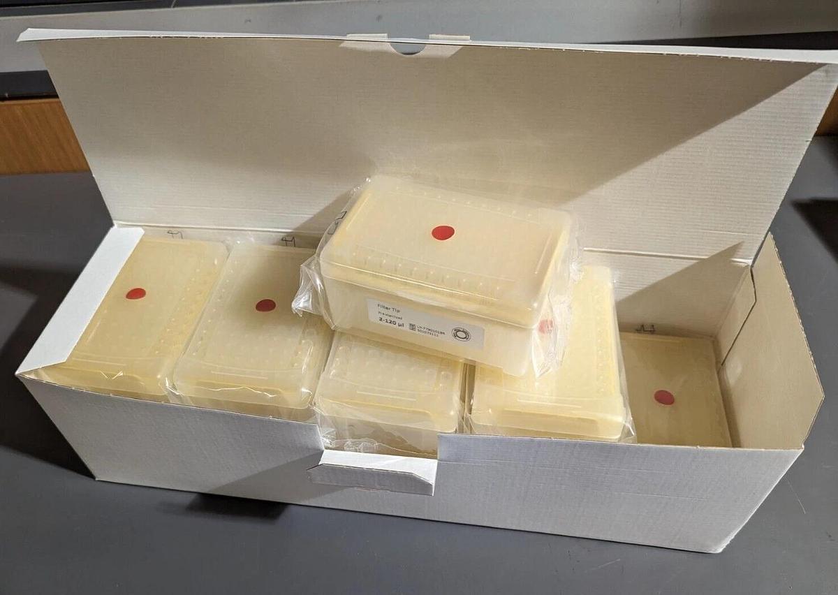 1 box Sartorius SafetySpace™ Filter Tips 2-120 µl pre-sterilized, LH-F790101BR