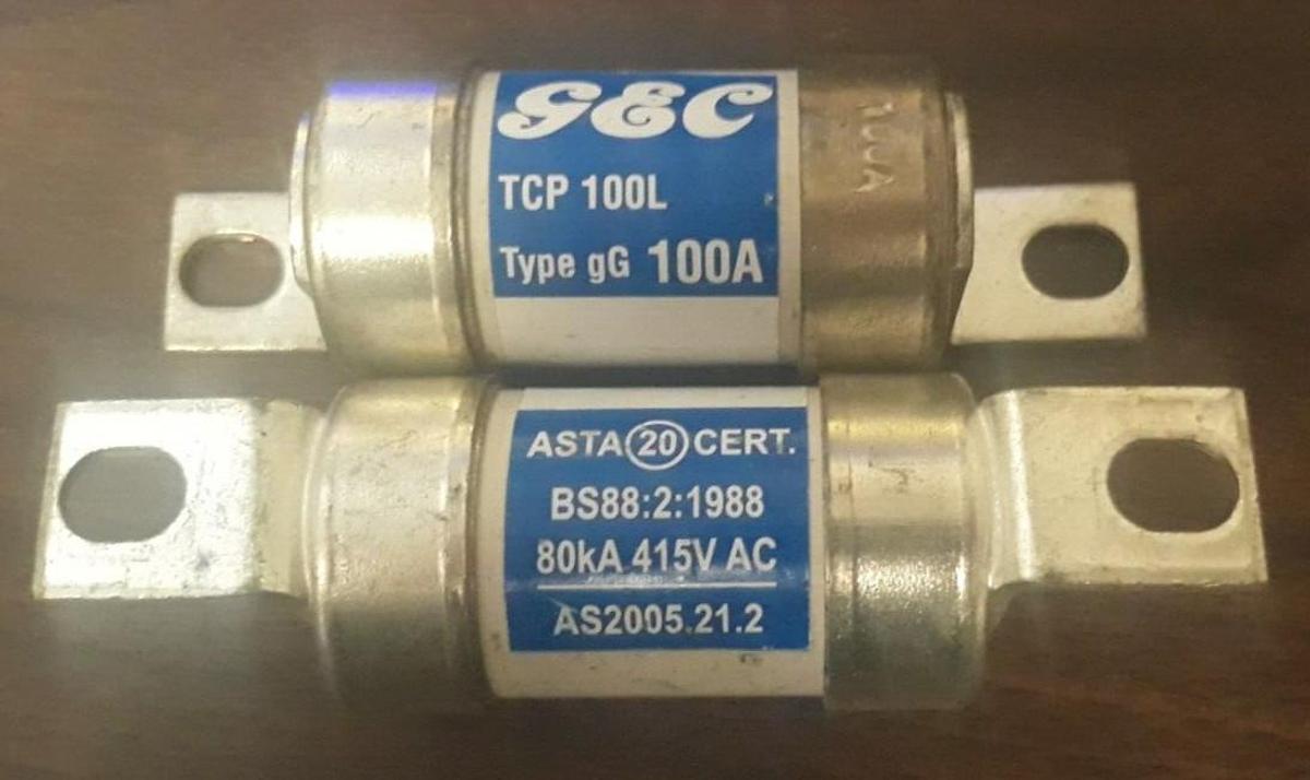 Used 2 GEC TC100L 100A Industrial Fuse HRC Centre Bolted 415VAC 80kA Type gG