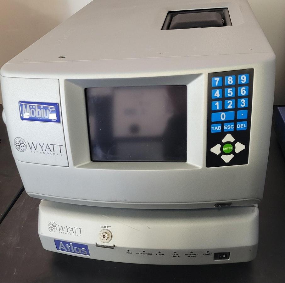 Used 2017 Wyatt Mobius Light Scattering Instrument WMOB-09  with Atlas