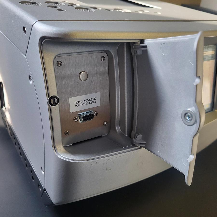 Used 2015 Wyatt Technology DynaPro Plate Reader-II WPR2-06