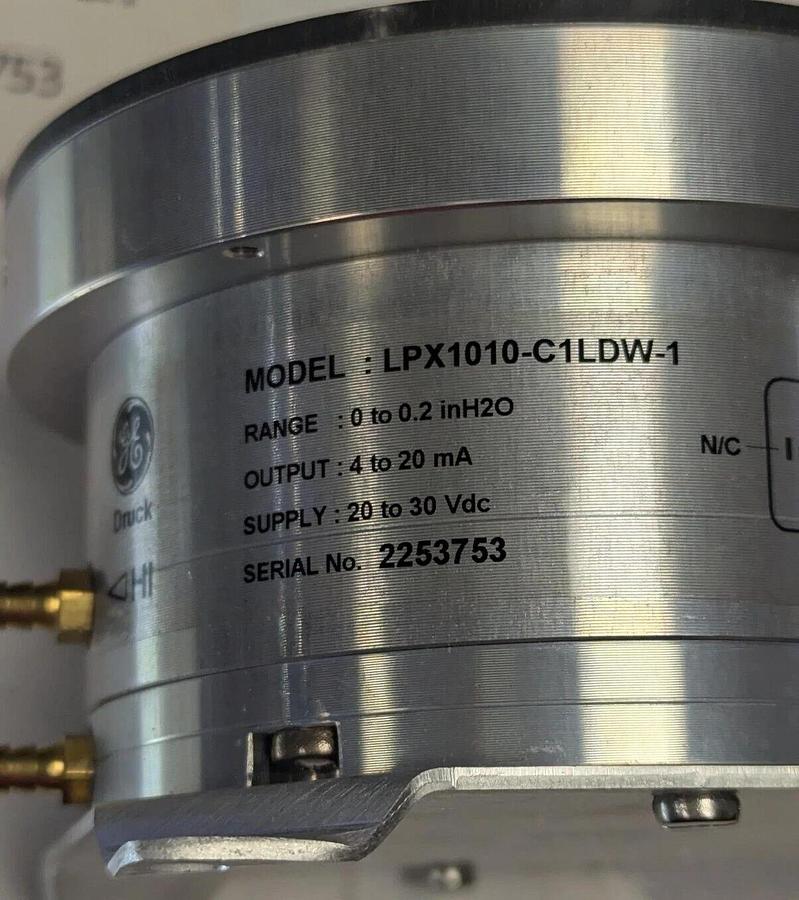 General Electric LPX 1010-C1LDW-1 Pressure Sensor   LP 1000 Series