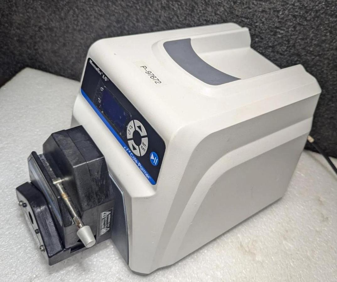 Used Masterflex L/S 07528-10 Peristaltic Pump w/ Easy-Load II Pump Head 77200-60