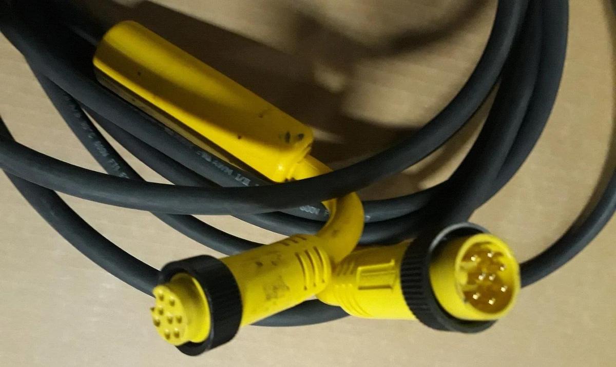 BRAD HARRISON  20 ft  CORD MALE/FEMALE 8 PT. 16/ 12AWG, 8 conductor