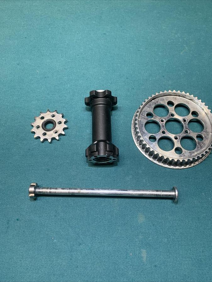 Sprocket   Clamp  Type  OUC-1248-00
