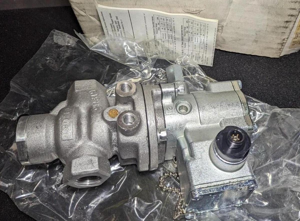 PArker N315NJ04879C Control Valve  3/8" Basic 2W NC 24VDC