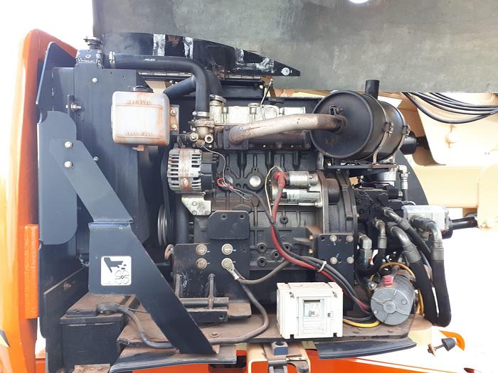 Used 2011 JLG 450AJ