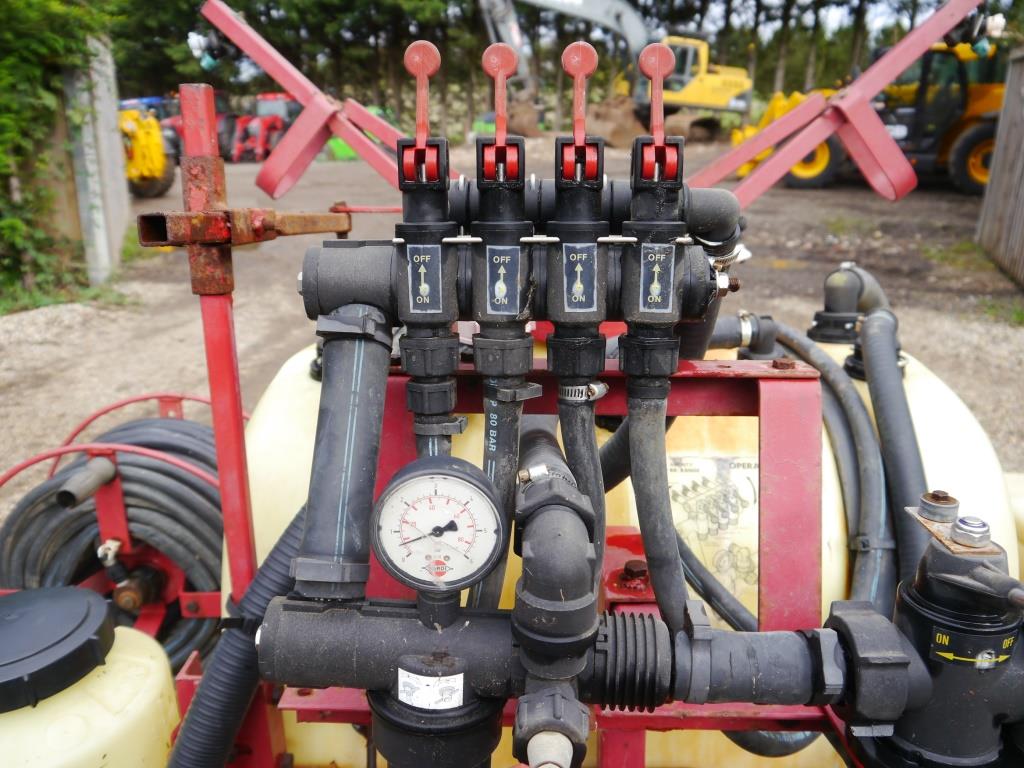 Used Hardi Sprayer