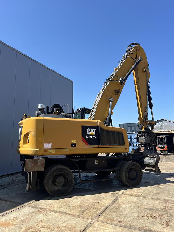 Gebruikt 2016 Caterpillar MH3022