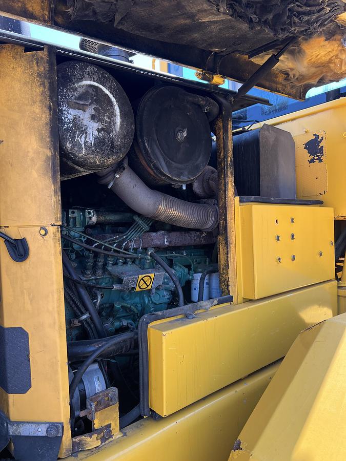 Used 2001 Volvo L70D
