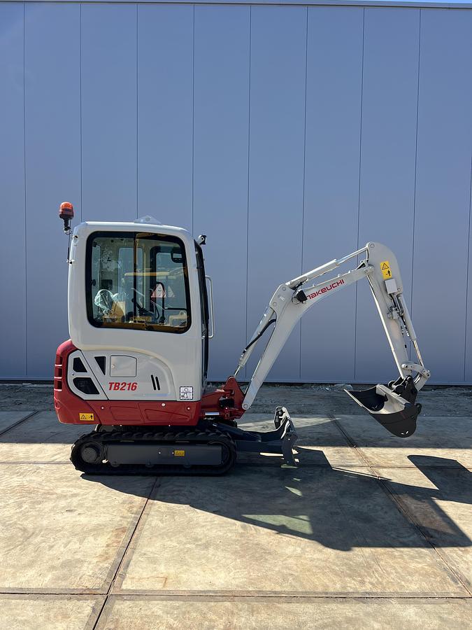Gebruikt 2021 Takeuchi TB216