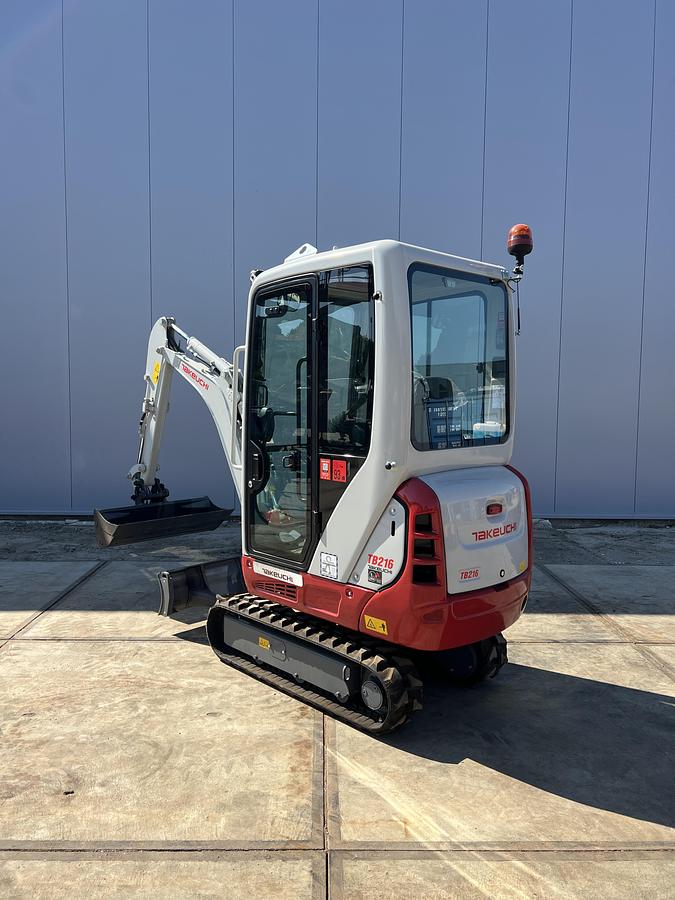 Gebruikt 2021 Takeuchi TB216