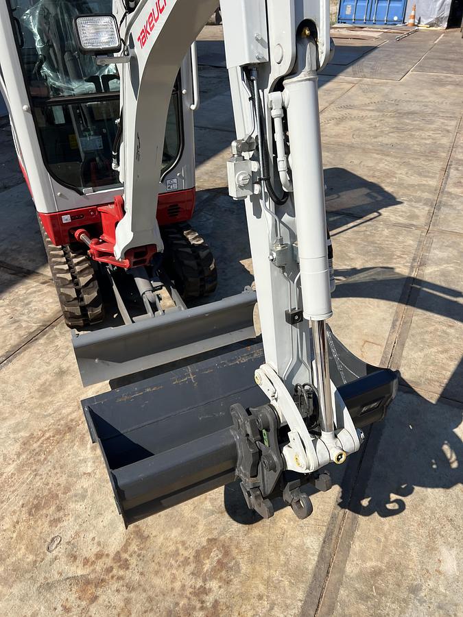 Gebruikt 2021 Takeuchi TB216
