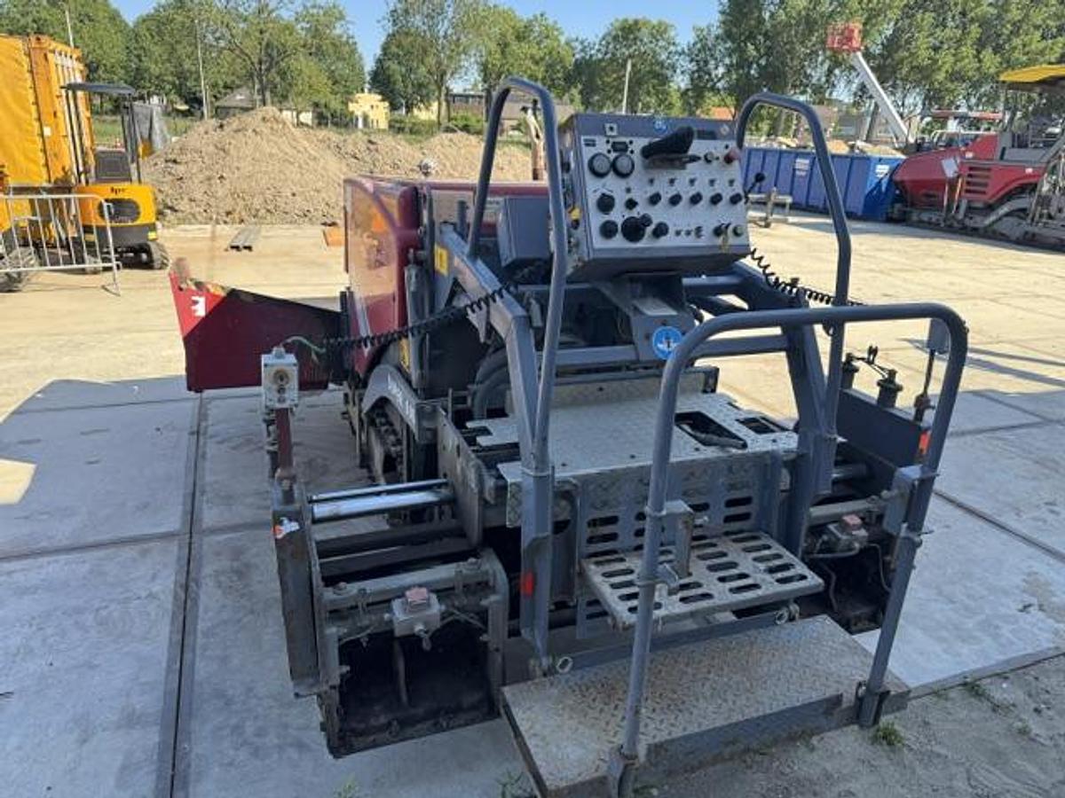 Gebruikt 2010 Vogele S800