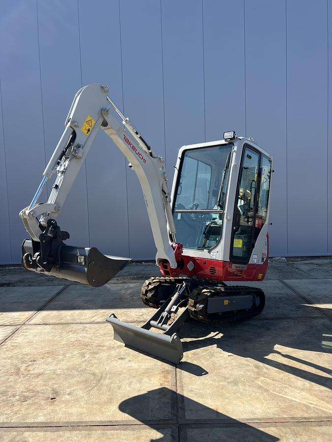 Gebruikt 2021 Takeuchi TB216