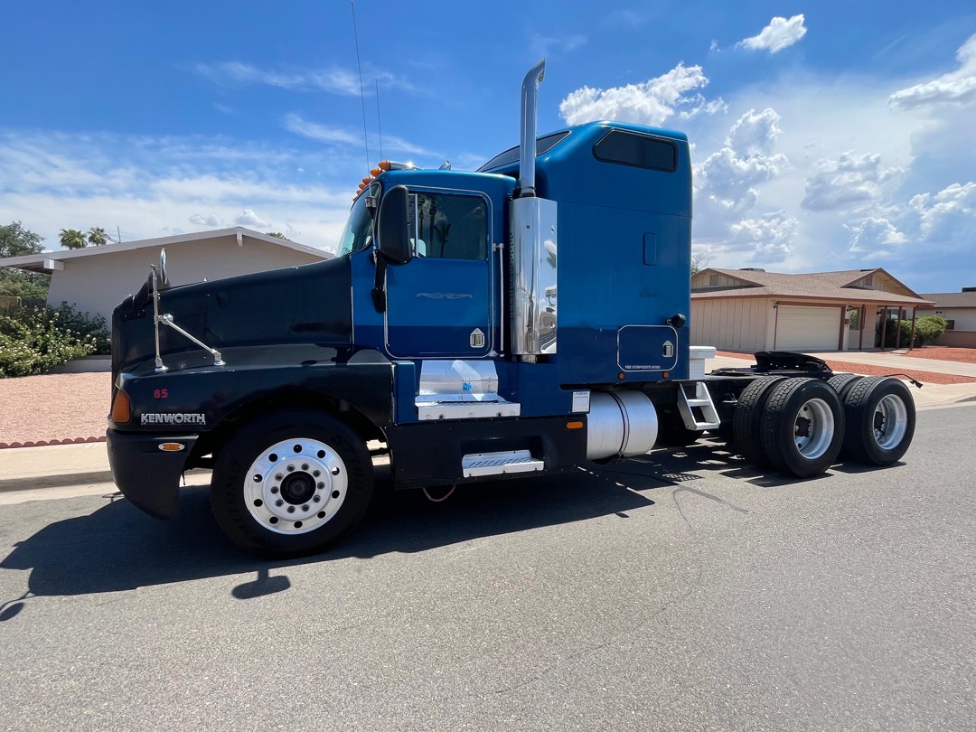 1993 Kenworth T600 For Sale (46809037) from Proxy Equipment [10414] in